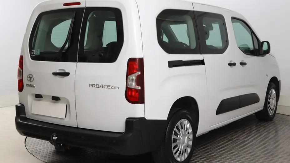 Toyota Proace City Verso -
