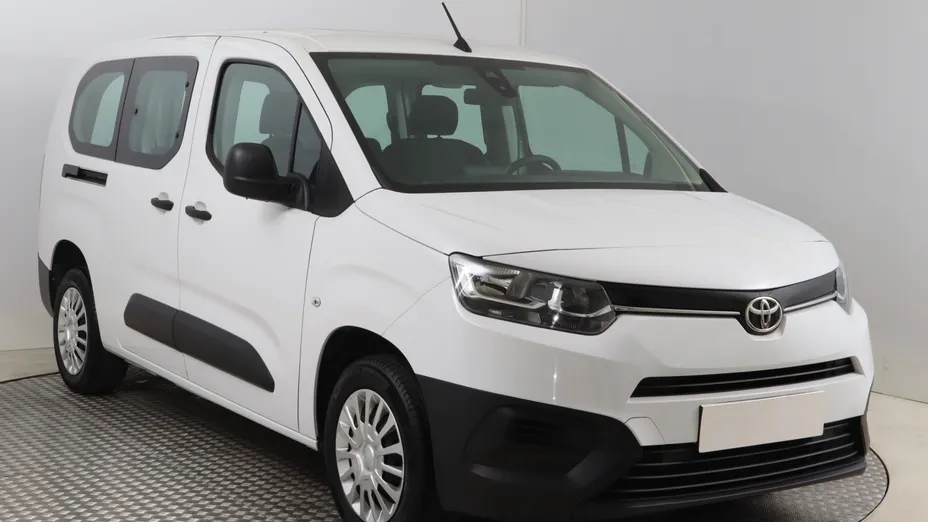 Toyota Proace City Verso -