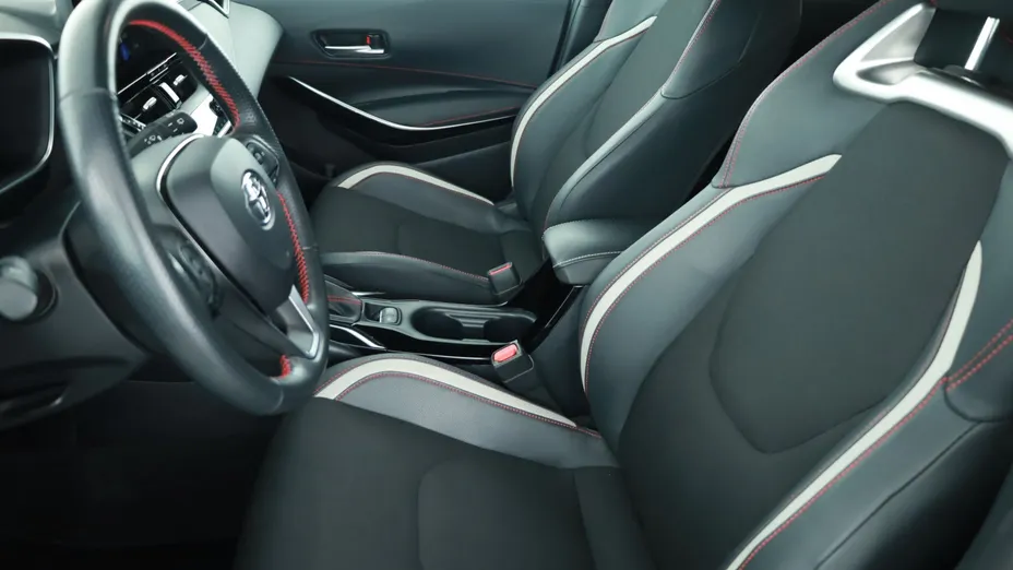 Toyota Corolla -