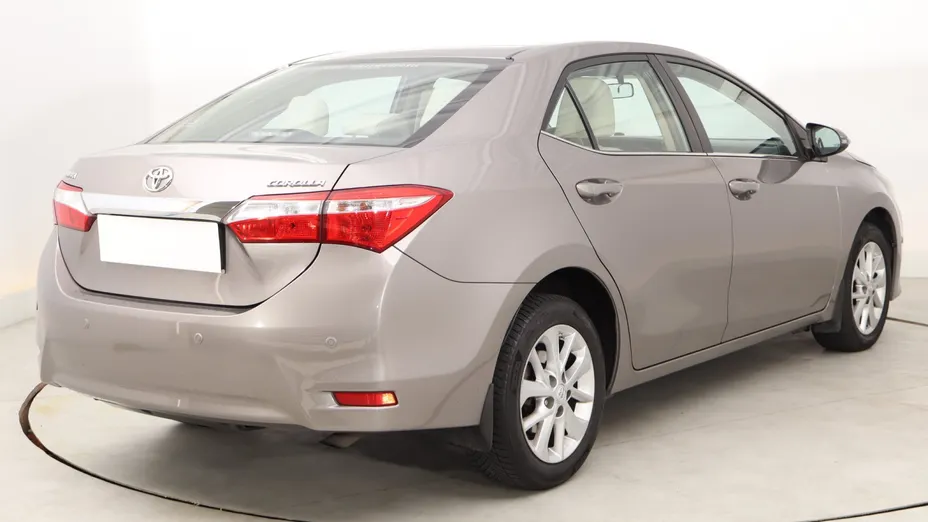 Toyota Corolla -