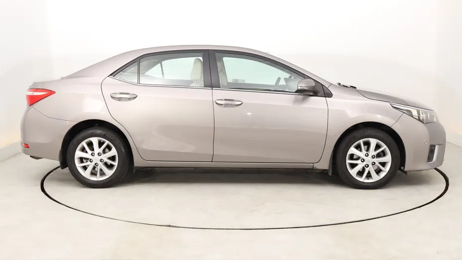 Toyota Corolla -