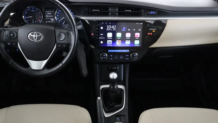 Toyota Corolla -