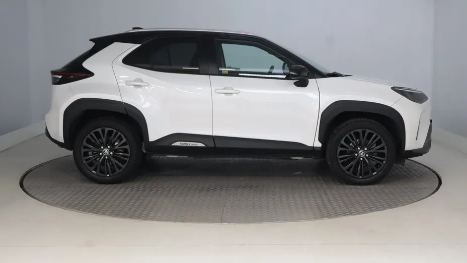 Toyota Yaris Cross -