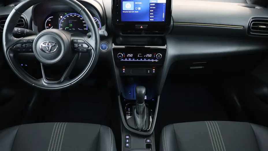 Toyota Yaris Cross -