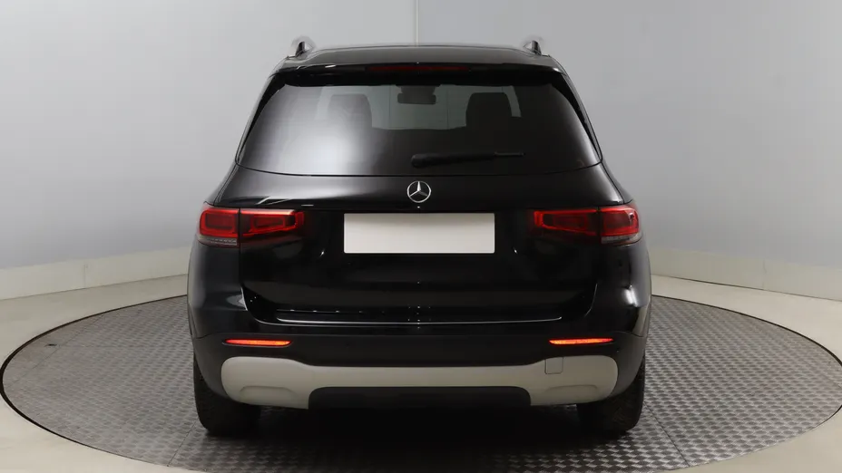 Mercedes GLB -