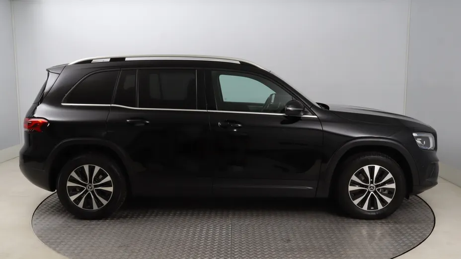 Mercedes GLB -