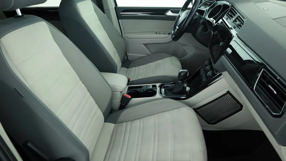 VW Touran -