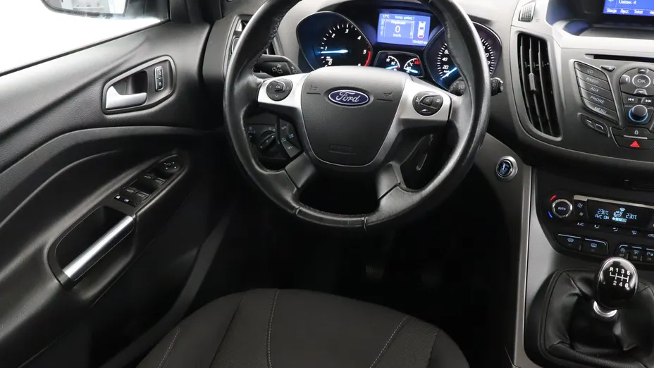 Ford Kuga -