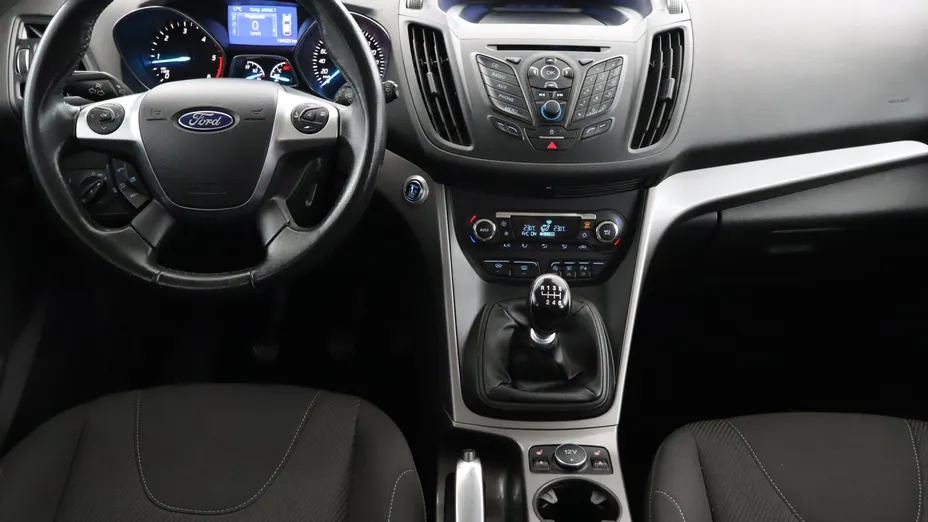 Ford Kuga -