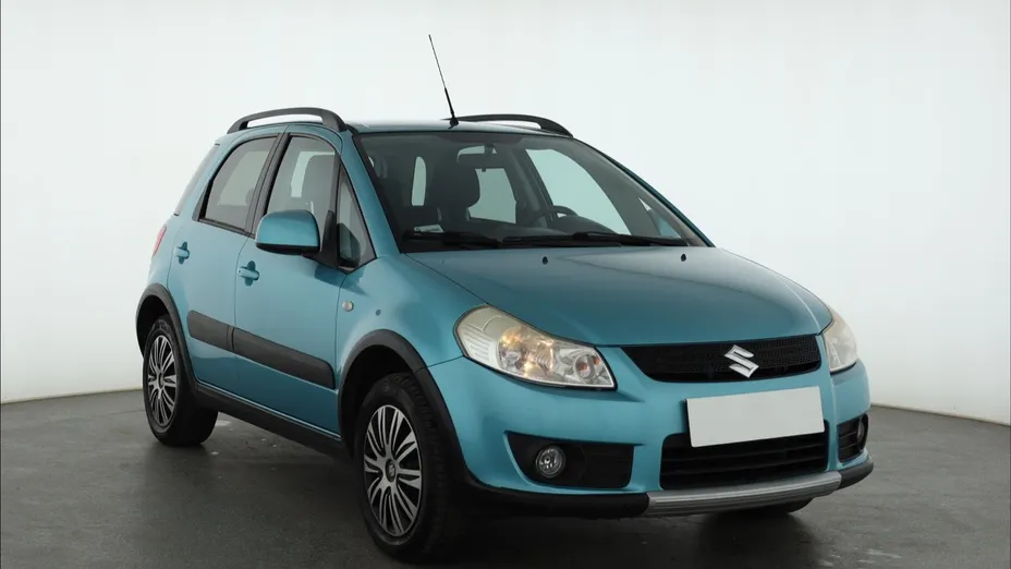 Suzuki SX4 -