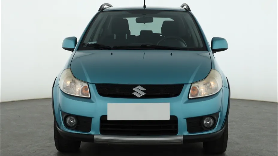 Suzuki SX4 -