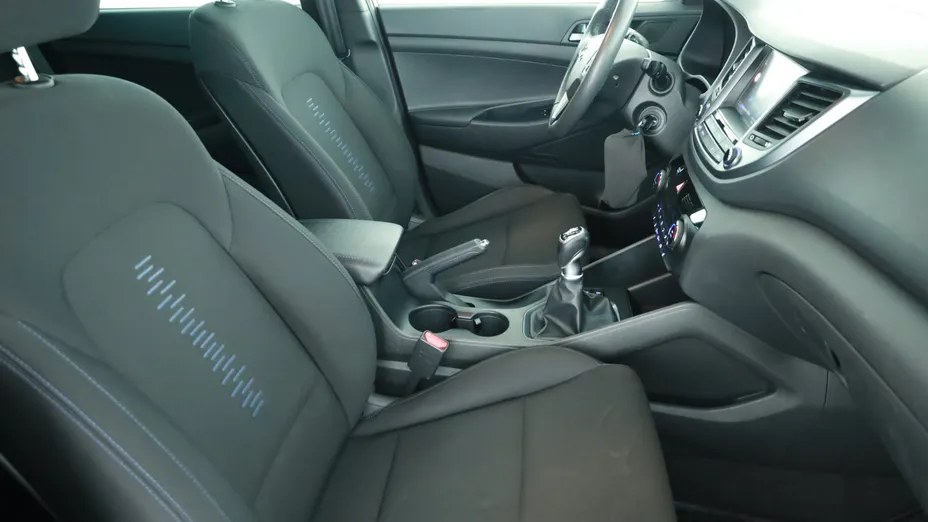 Hyundai Tucson -