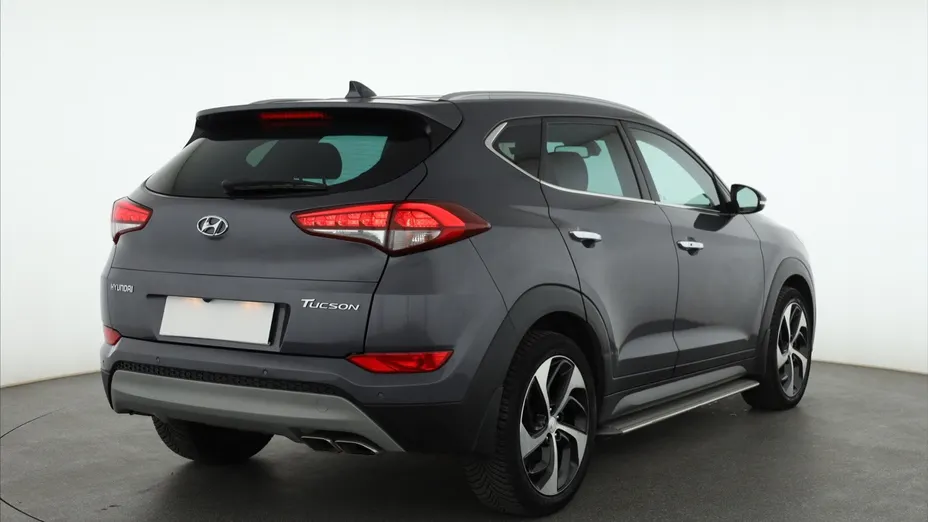 Hyundai Tucson -