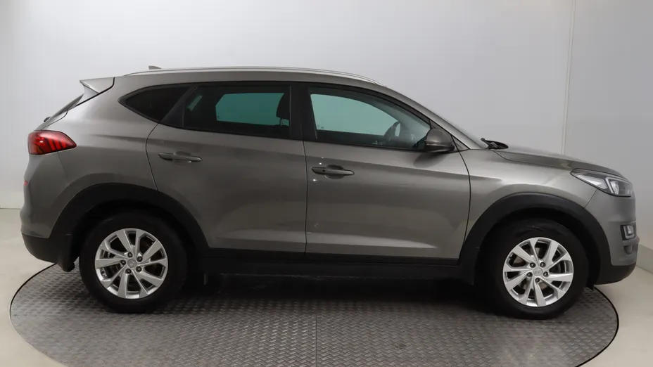 Hyundai Tucson -