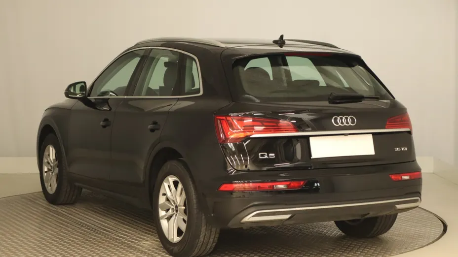 Audi Q5 -