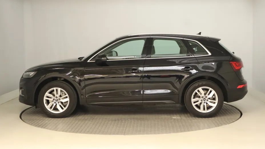 Audi Q5 -