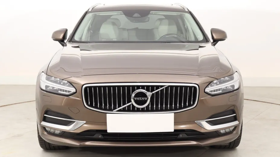 Volvo V90 -
