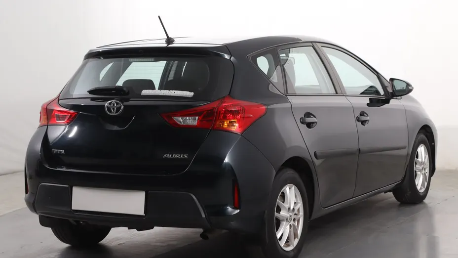 Toyota Auris -