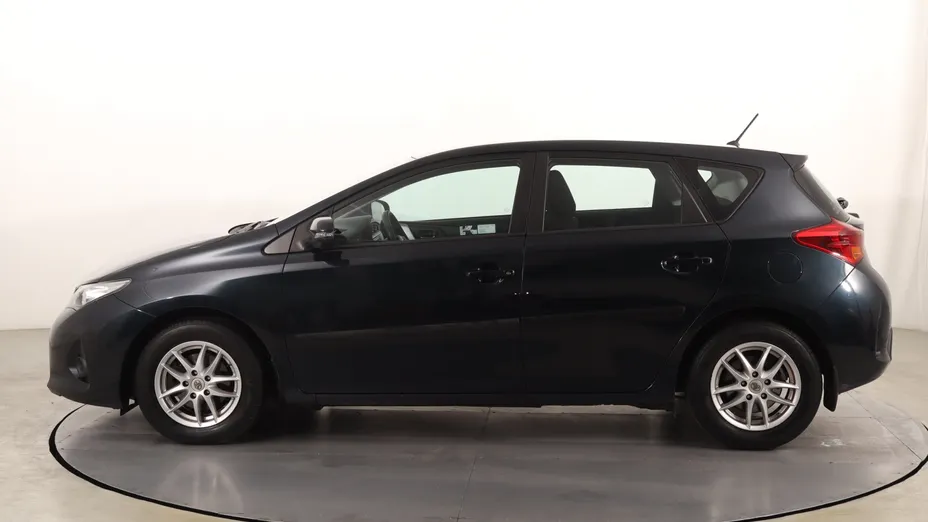 Toyota Auris -