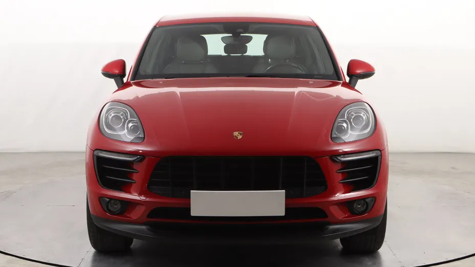 Porsche Macan -