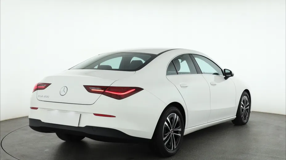 Mercedes CLA -