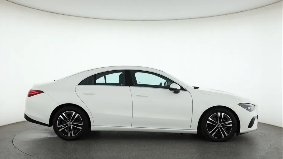 Mercedes CLA -