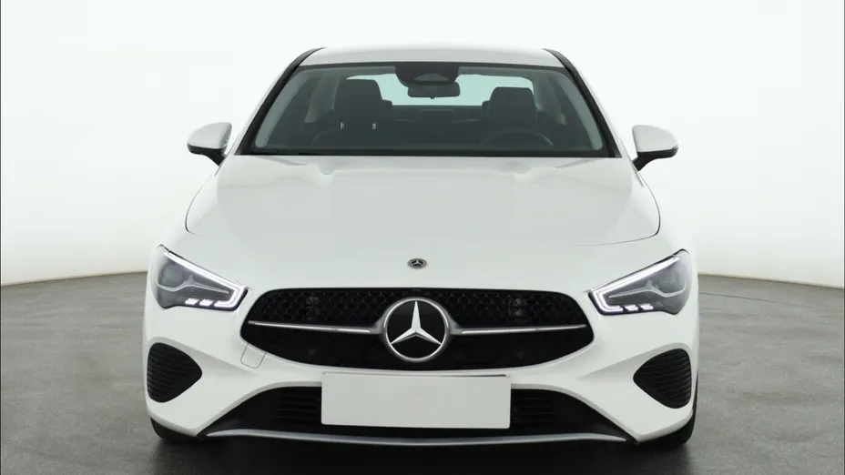 Mercedes CLA -