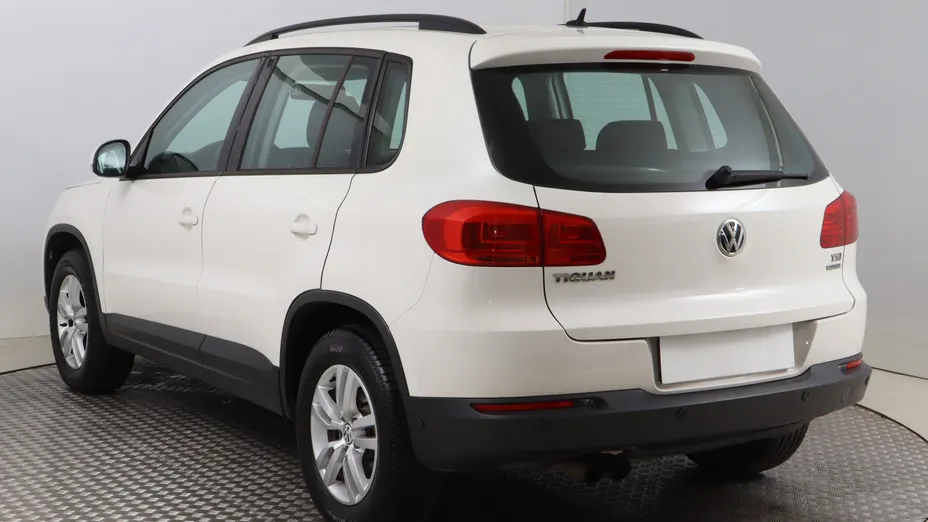 VW Tiguan -