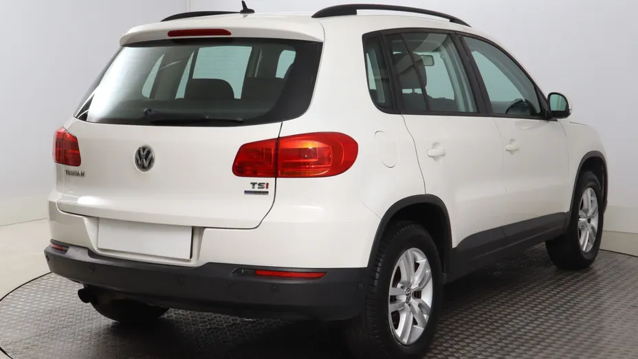 VW Tiguan -