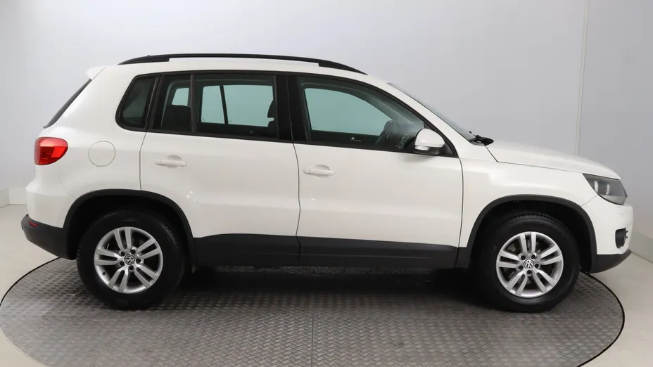 VW Tiguan -