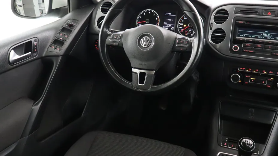 VW Tiguan -