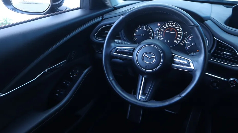 Mazda CX-30 -