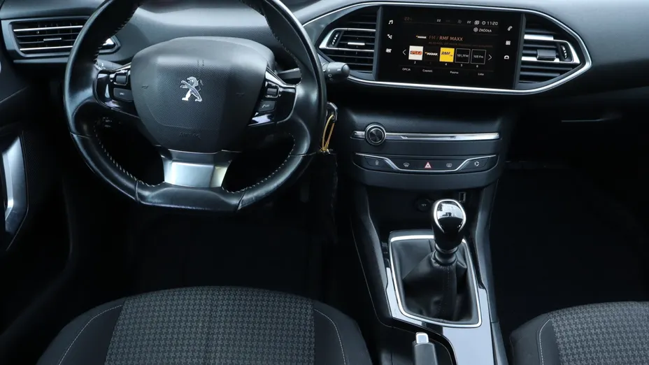 Peugeot 308 -