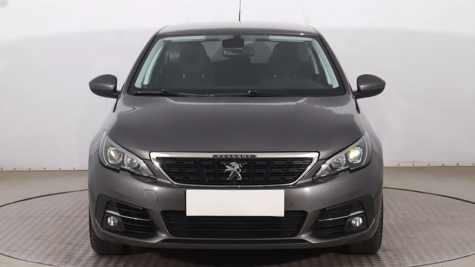 Peugeot 308 -