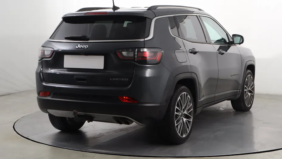 Jeep Compass -