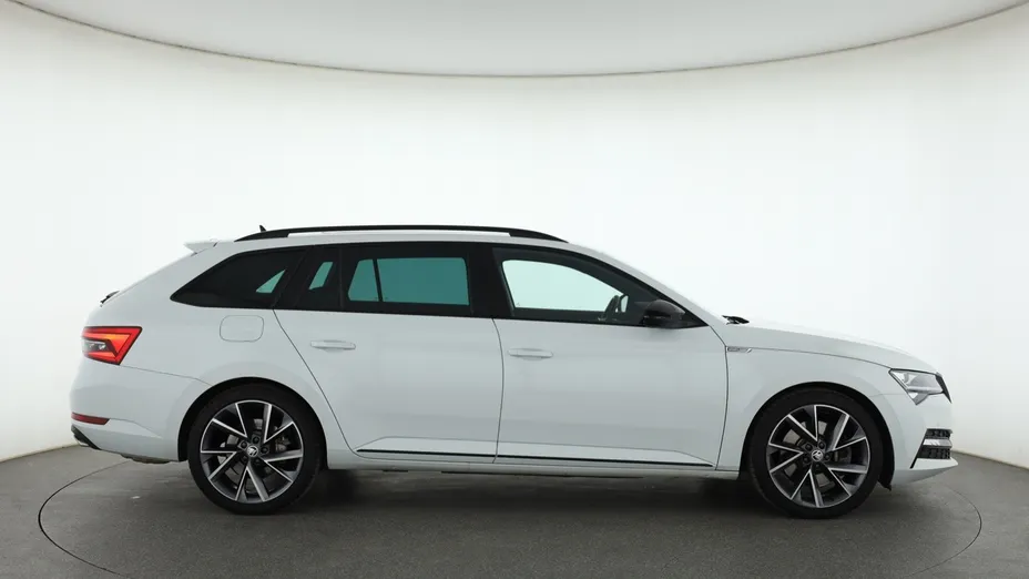 Skoda Superb -