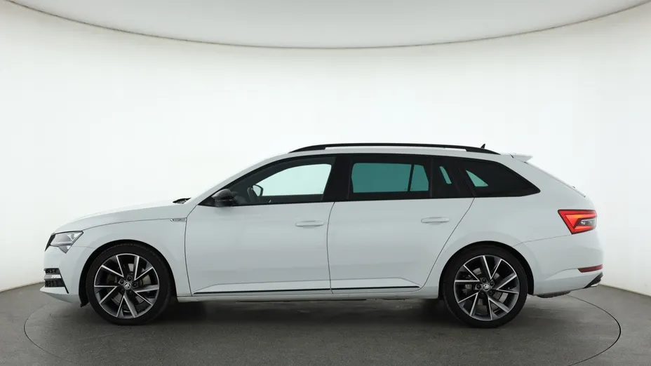 Skoda Superb -