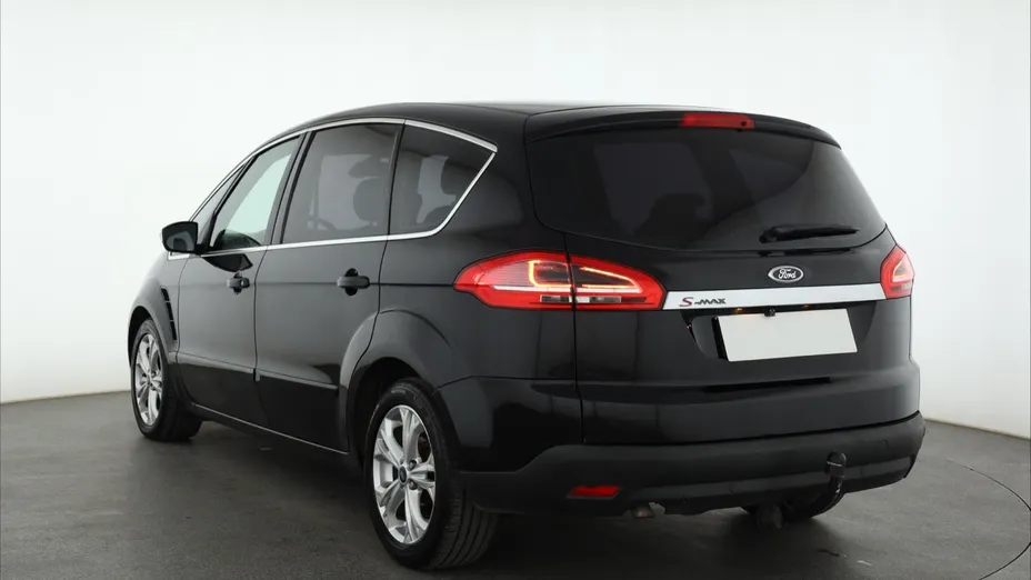 Ford S-MAX -
