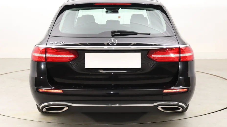 Mercedes E Klasa -