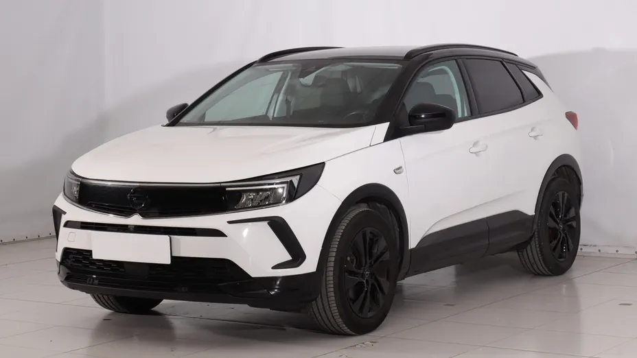 Opel Grandland -