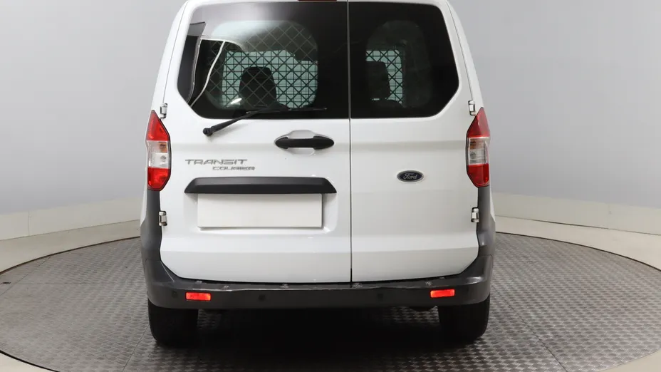 Ford Transit Courier -