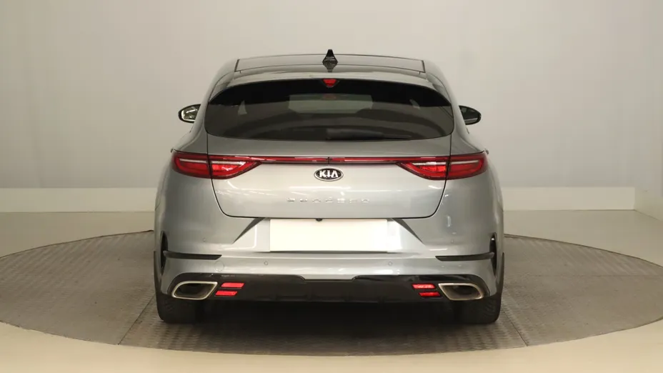 Kia ProCeed -