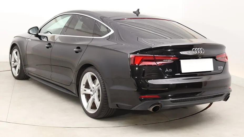 Audi A5 -