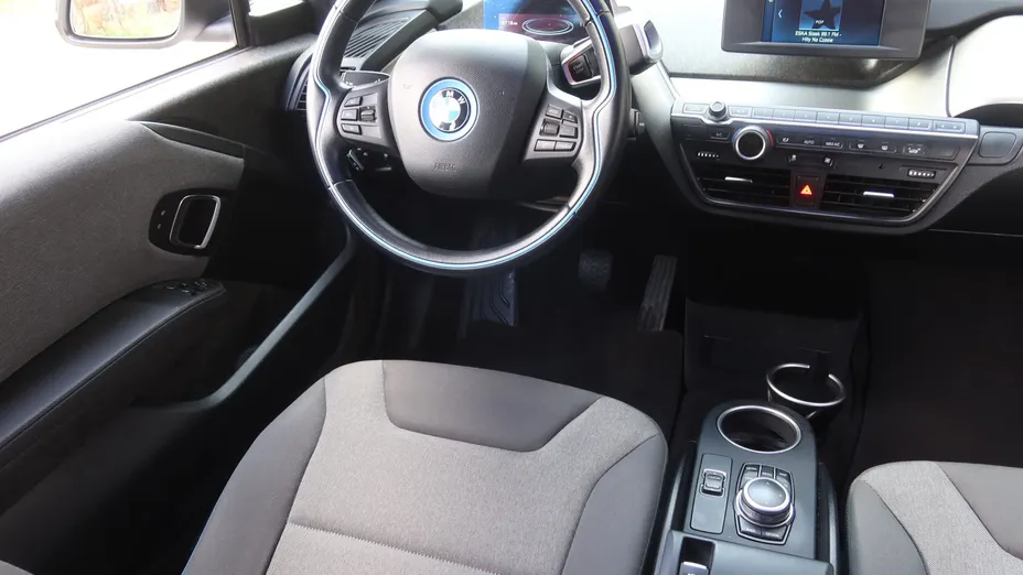 BMW i3 -