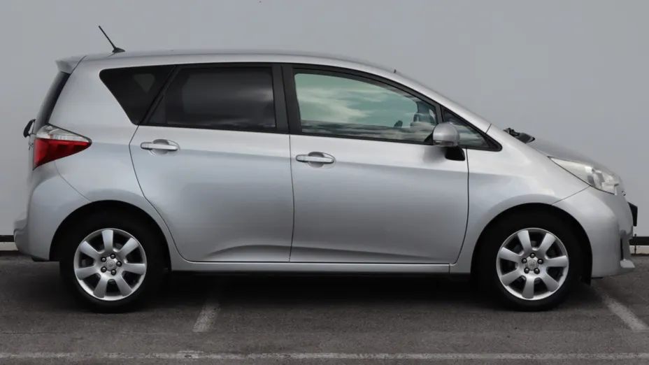 Toyota Verso-S -