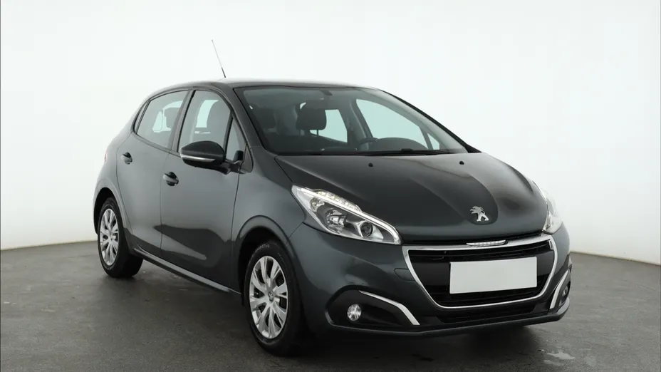 Peugeot 208 -