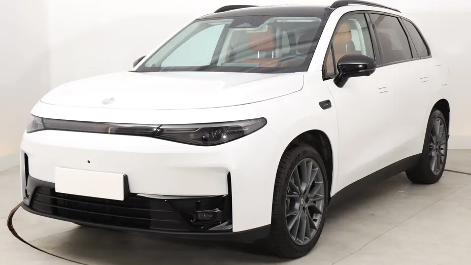 Leapmotor C10 -