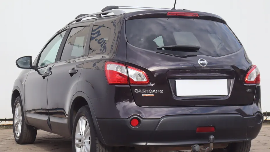 Nissan Qashqai+2 -