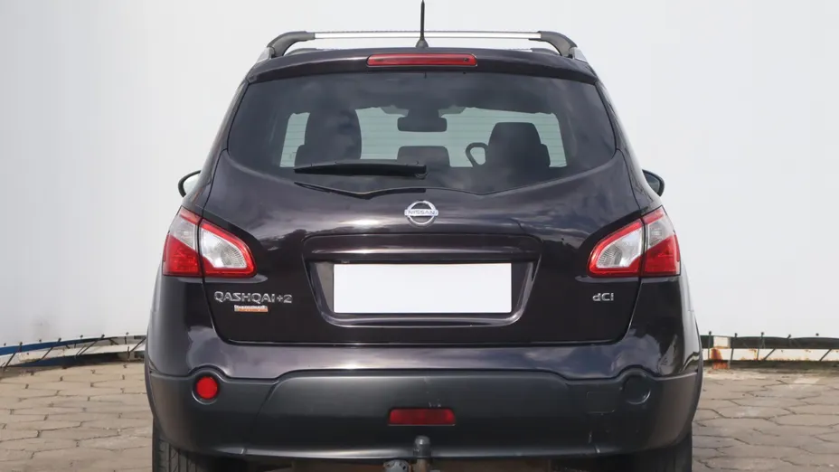 Nissan Qashqai+2 -