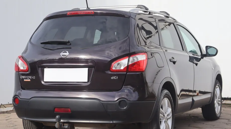 Nissan Qashqai+2 -